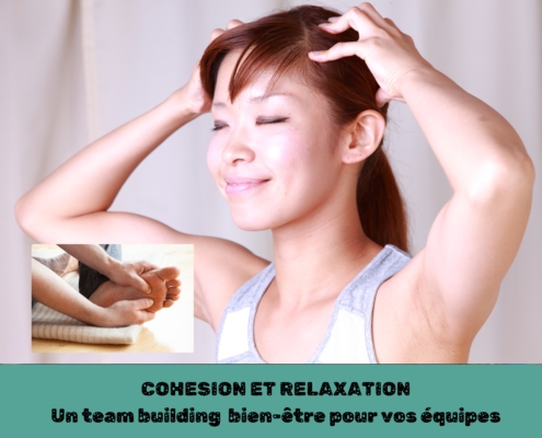 Affiche du Team building cohésion et relaxation par Glad events en Côtes d'Armor. Une jeunne femme se masse le crane en souriant et un encart photo plus petit montre des mains massant un pied.